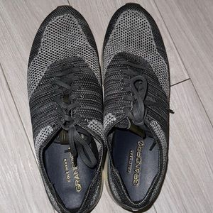 Men’s Cole HAAN Grand Os shoes size 12. Like new!